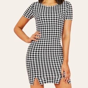 Shein Short Sleeve M-Slit Hem Buffalo Plaid Dress 💕